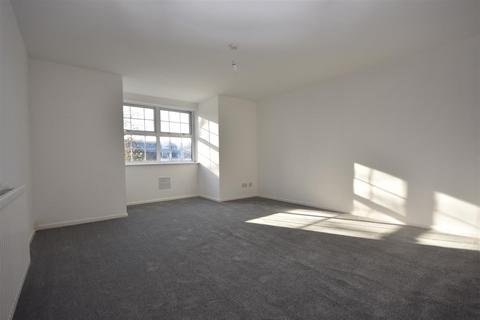 2 bedroom apartment to rent, 18 Park View Court, Andrew Road, Penarth, CF64 2NS