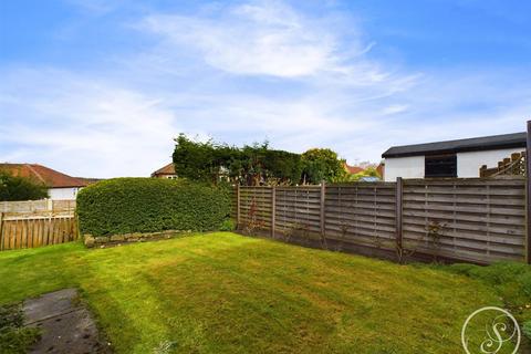 3 bedroom semi-detached house for sale, Baronsway,Whitkirk, Leeds