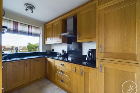3 bedroom semi-detached house for sale, Baronsway,Whitkirk, Leeds