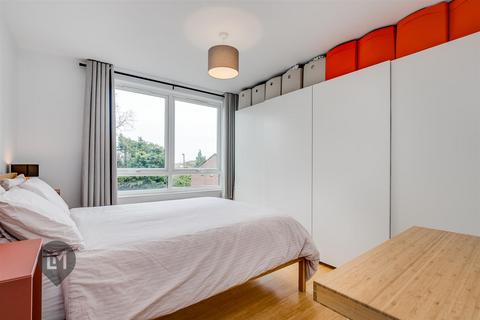 2 bedroom flat for sale, Beaumont Road, London