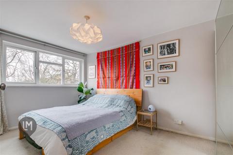 3 bedroom house for sale, Ringwood Gardens, London