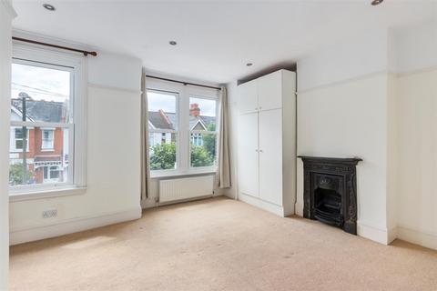 62 Edna Road, London, SW20 8BT