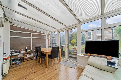 39 Normanton Park, London, E4 6HE