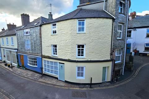3 bedroom house for sale, Fore Street, Calstock