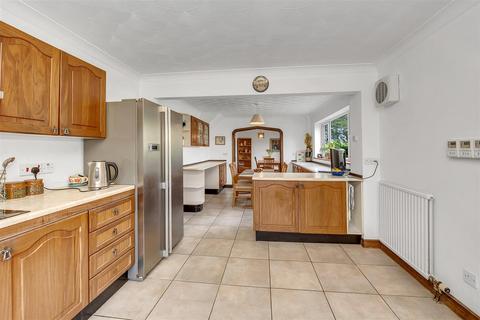 5 bedroom detached house for sale, South Street, Risby