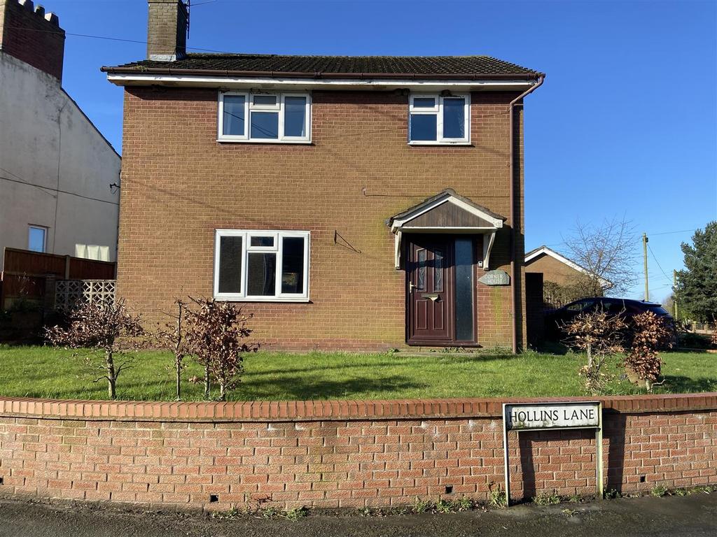 Hollins Lane, Tilstock, 3 bed detached house for sale £195,000