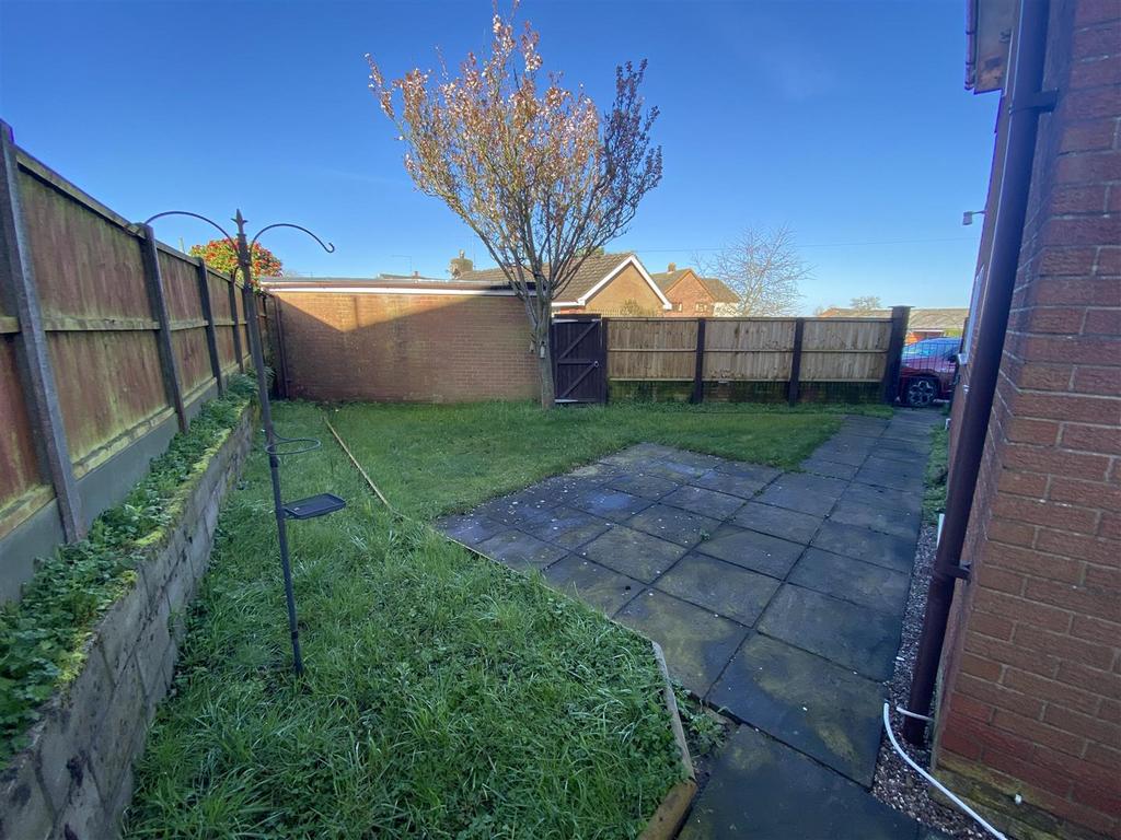 Garden2.JPG