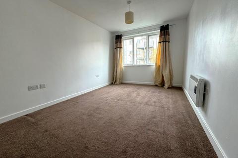 2 bedroom flat to rent, Amethyst Court, Enfield EN3