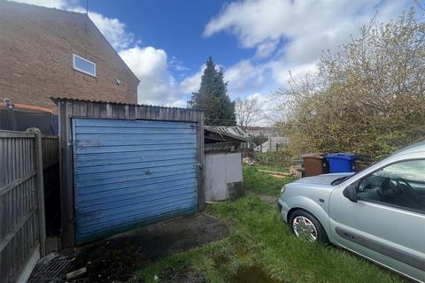 92 Derby Road, Burton-on-trent, DE14 1RN