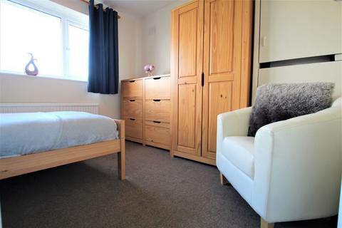 1 bedroom in a house share to rent, Beamhill Road, Burton upon Trent DE13