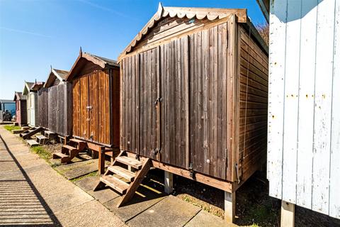 Chalet for sale, Low Wall, The Esplanade, Frinton-On-Sea