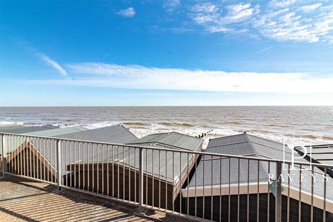 Chalet for sale, Low Wall, The Esplanade, Frinton-On-Sea