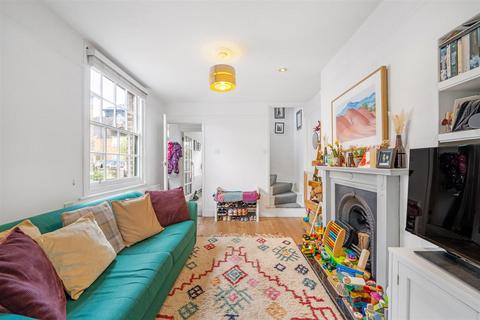130 Victor Road, London, SE20 7JT