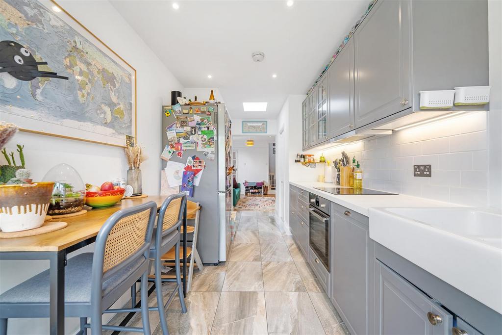 130 Victor Road-10.jpg