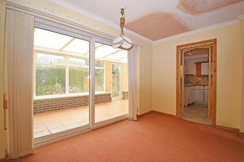 4 bedroom semi-detached house for sale, 22 Warwick Hall Gardens, Aston Fields, Bromsgrove, Worcestershire, B60 2AU