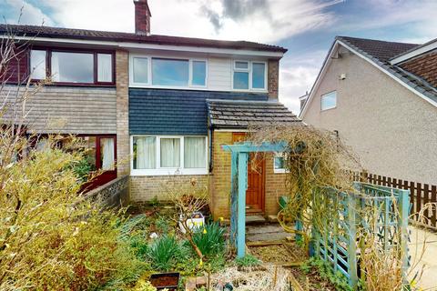 3 bedroom semi-detached house for sale, Vicar Park Drive, Halifax