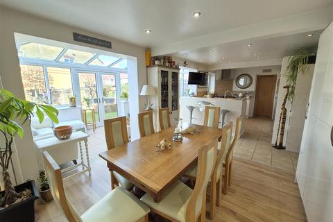 4 bedroom detached house for sale, Pickering Drive, Ellistown LE67