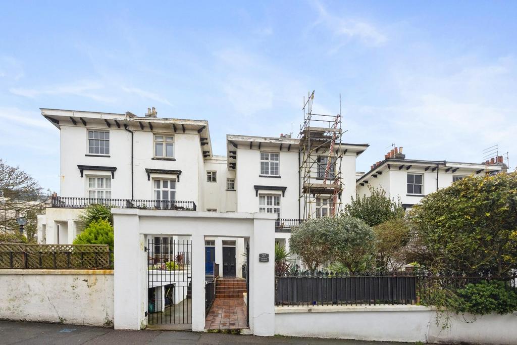 Norfolk Square, Brighton 1 bed apartment for sale £275,000