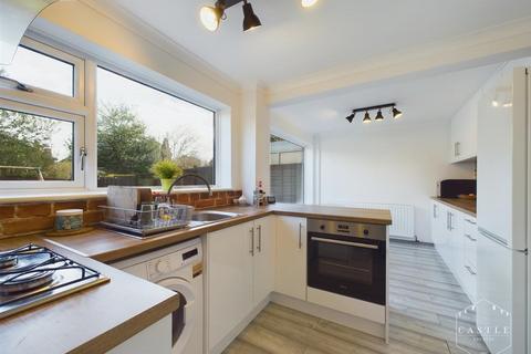 24 Bearsden Crescent, Hinckley, LE10 0SQ