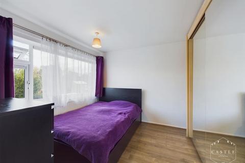 24 Bearsden Crescent, Hinckley, LE10 0SQ