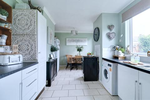 95 Easington Way, South Ockendon, RM15 5ER