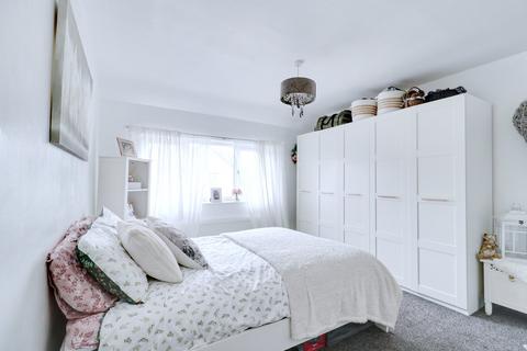 95 Easington Way, South Ockendon, RM15 5ER