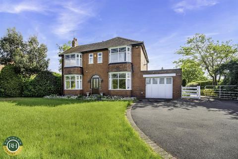 4 bedroom detached house for sale, Bawtry Road, Bessacarr, Doncaster