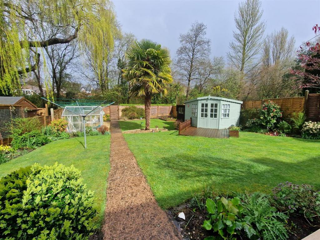Garden 1.jpg