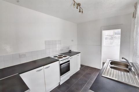 2 bedroom terraced house for sale, Langney Road, Eastbourne