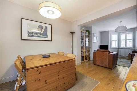 4 bedroom terraced house for sale, Mereway Road, Twickenham