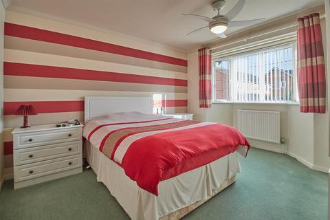35 The Poplars, Earl Shilton, Leicester, LE9 7ET