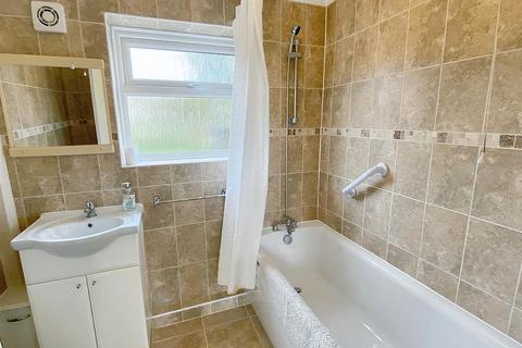 32 Earlsfield, Moulton Seas End, Spalding, PE12 6LE