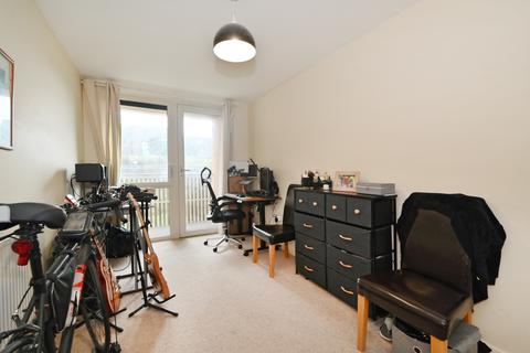 4 Harston Walk, London, E3 3GP