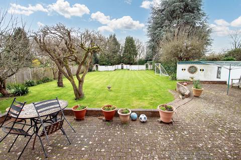 4 bedroom detached house for sale, Wentworth Close, Long Ditton, KT6