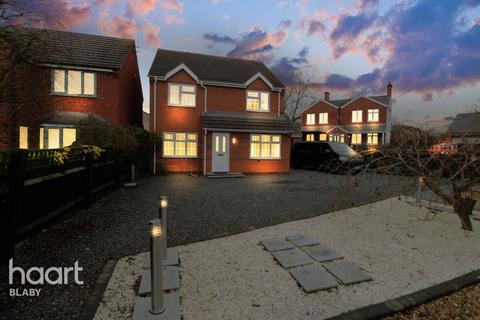 4 bedroom detached house for sale, Little Glen Road, Leicester