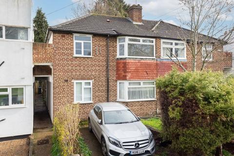 2 bedroom maisonette for sale, Deer Park Gardens, Mitcham CR4