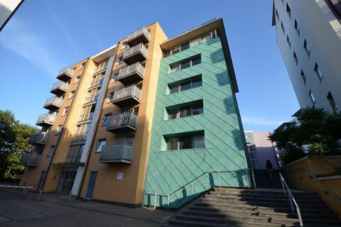 1 bedroom flat to rent, Deals Gateway, London SE13