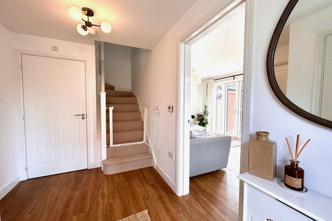 10 Wagtail Haven, Didcot, OX11 6JE