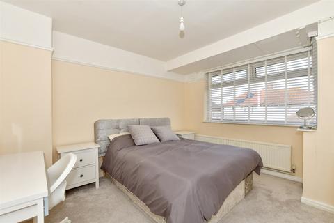 3 bedroom semi-detached house for sale, Lancaster Drive, Hornchurch, Essex