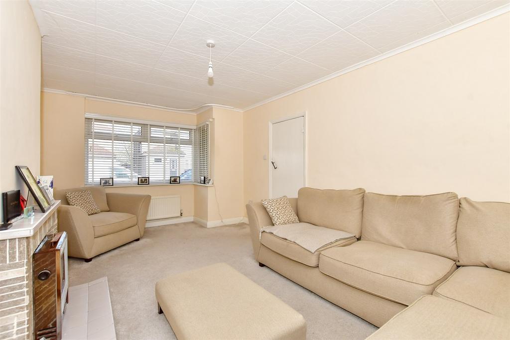 Lancaster Drive, Hornchurch, Essex 3 bed semidetached house for sale