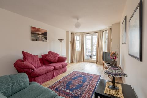 2 bedroom ground floor flat for sale, 31/4 Sinclair Place, Edinburgh, EH11 1AN