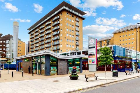 2 bedroom flat for sale, High Street, Feltham TW13