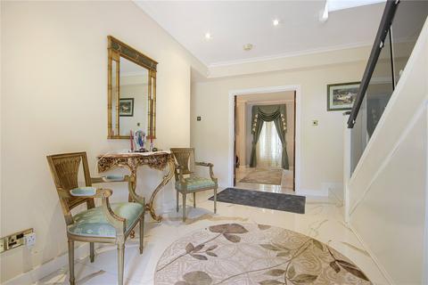 5 bedroom detached house for sale, Holne Chase, London N2