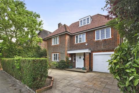 5 bedroom detached house for sale, Holne Chase, London N2