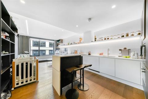 1 bedroom flat for sale, Rathbone Place, London W1T