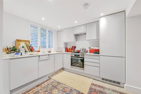 2 bedroom flat for sale, Kensington Gardens Square, London W2