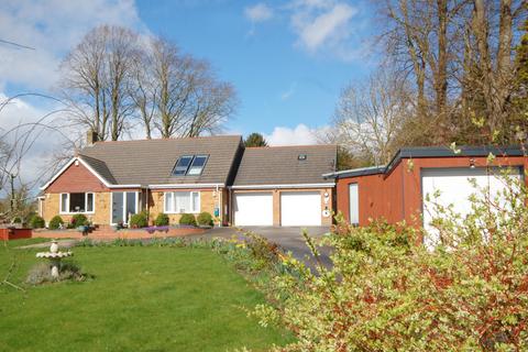 3 bedroom detached house for sale, St Mary's Lane, Louth