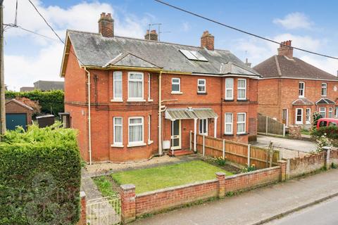 3 bedroom semi-detached house for sale, Links Avenue, Brundall, Norwich