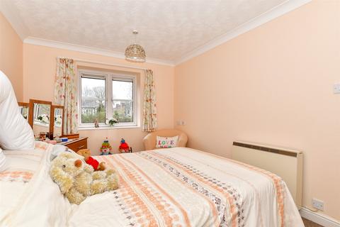 2 bedroom flat for sale, Orchard Place, Faversham, Kent