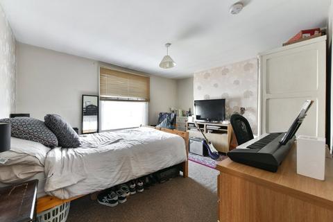undefined, Ewell Road, Surbiton KT6